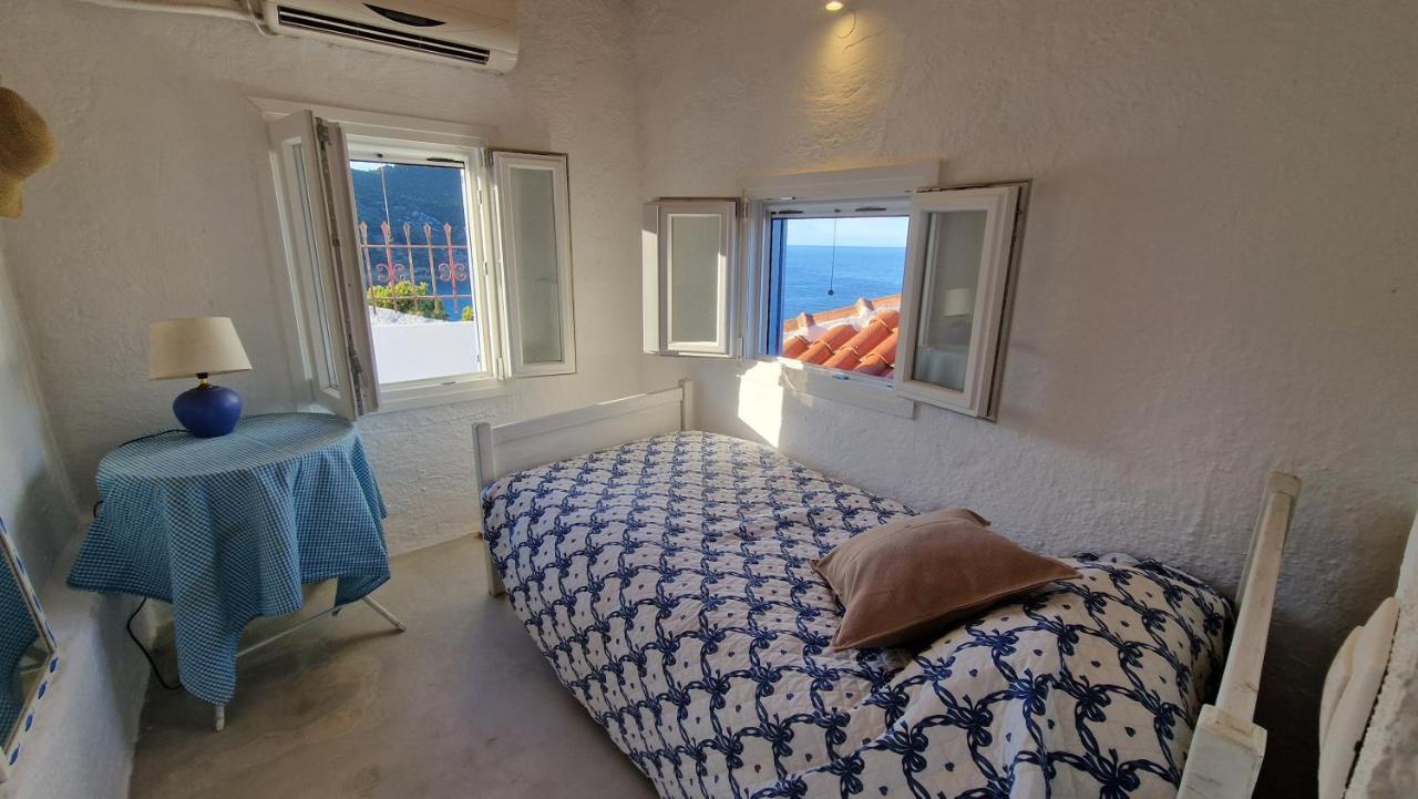 Вилла Peppermint Bay Скопелос Экстерьер фото